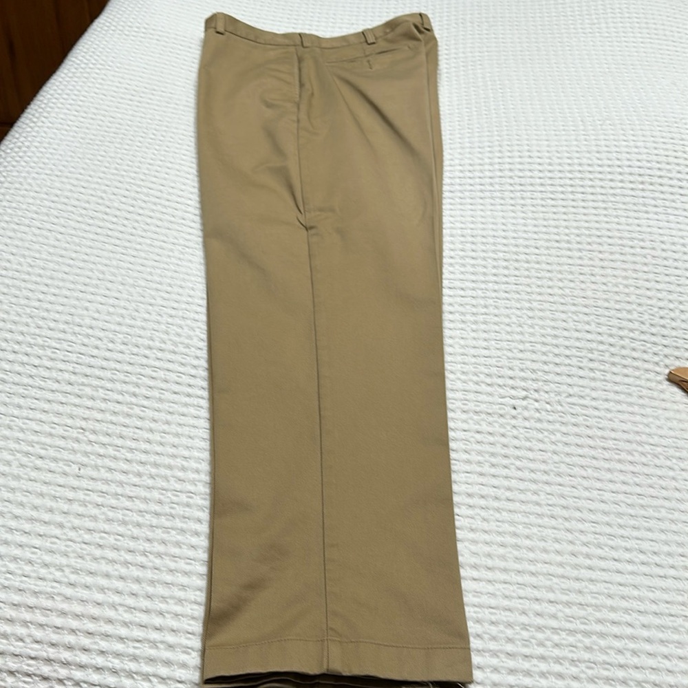 Men’s khaki LL beam slacks
